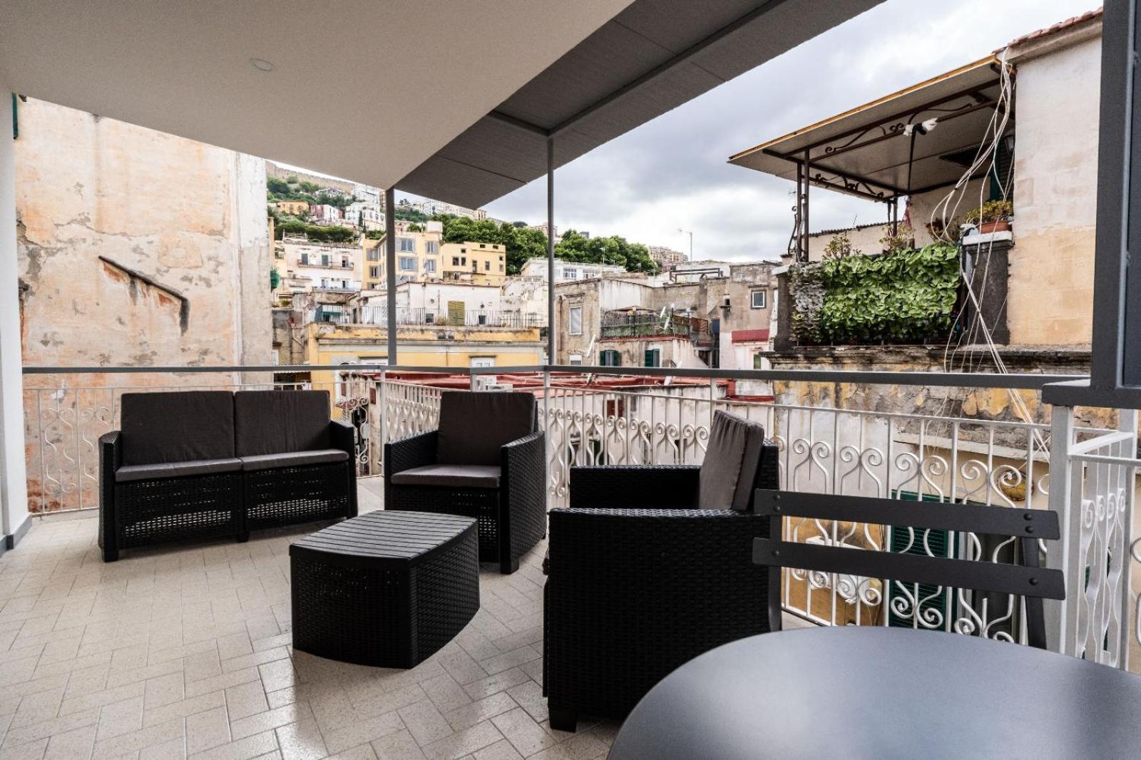 La Maison Di Tina Napoli Eksteriør billede